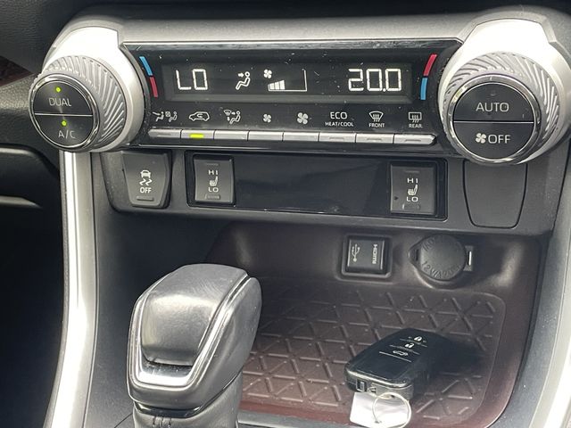 16450086