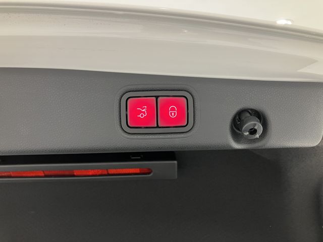 16450120