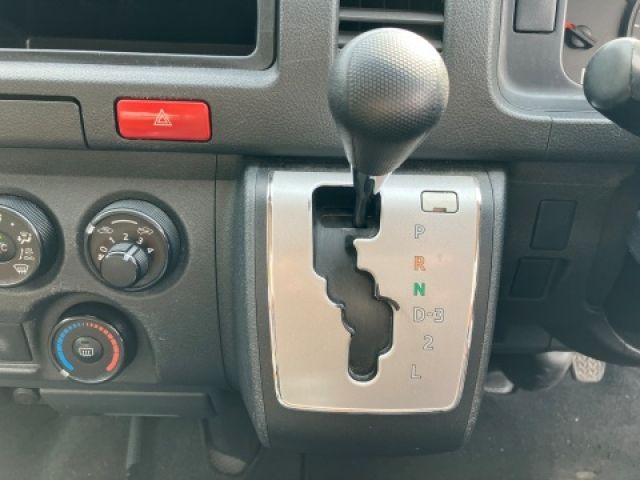 16550189
