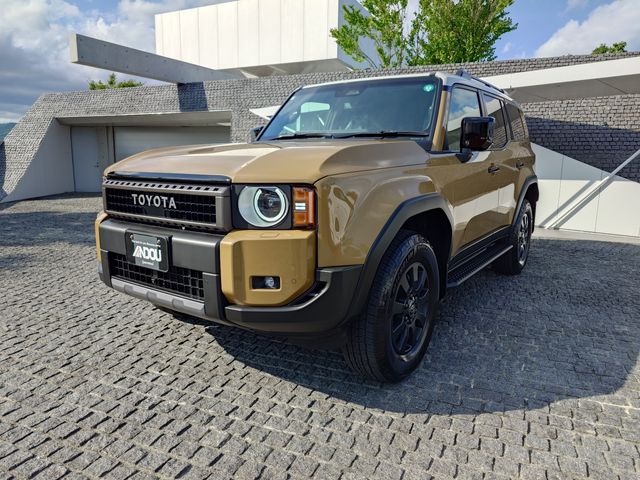 の Toyota LANDCRUISER 250 - Japan Partner