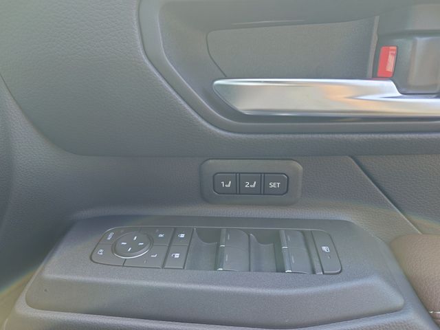 16550281