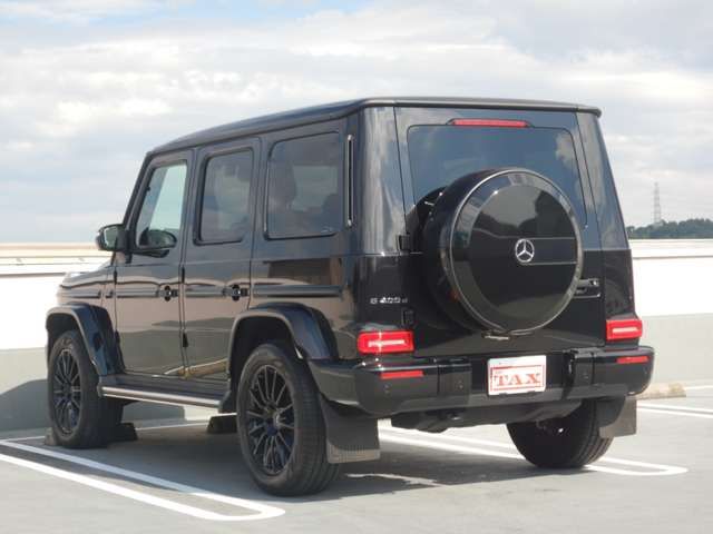 16561276