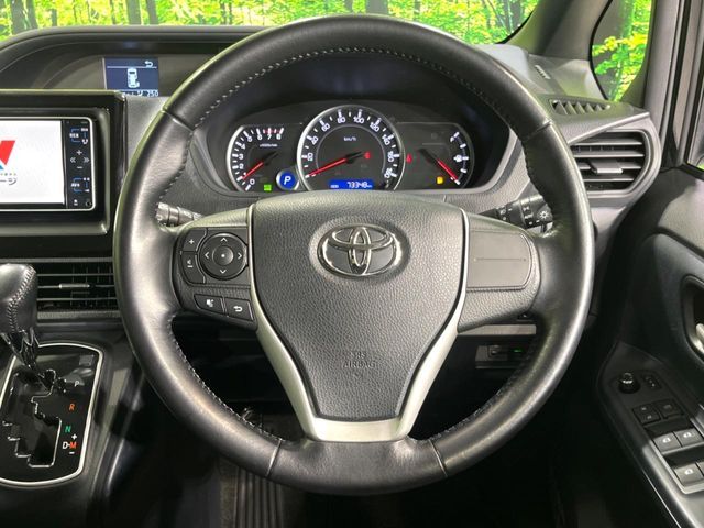 16562898