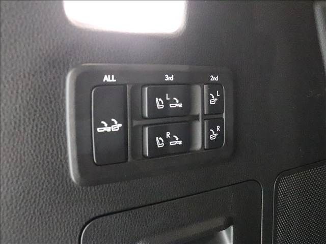 16565943