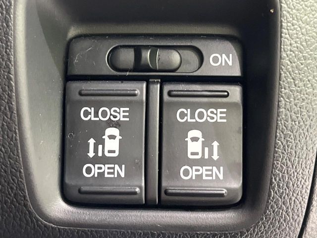 16566398