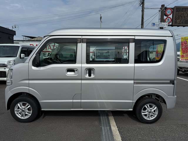 16600041