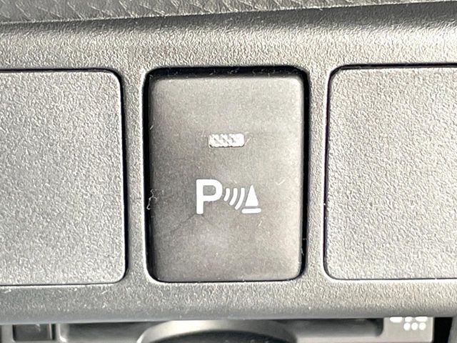 16761990