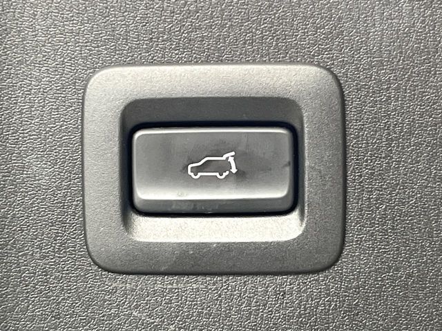 16762346