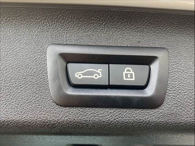 16762851
