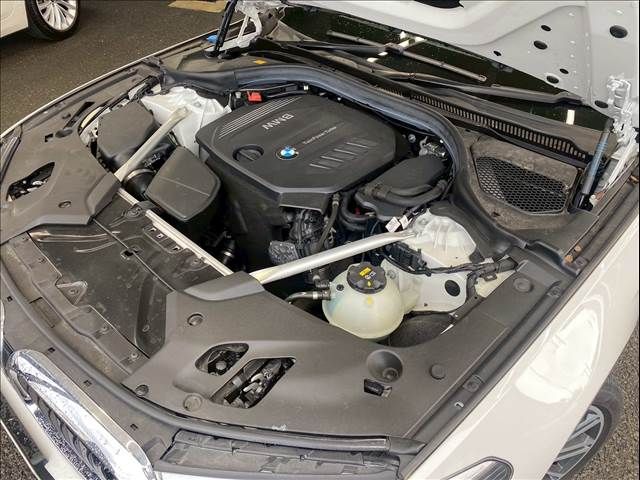16762851
