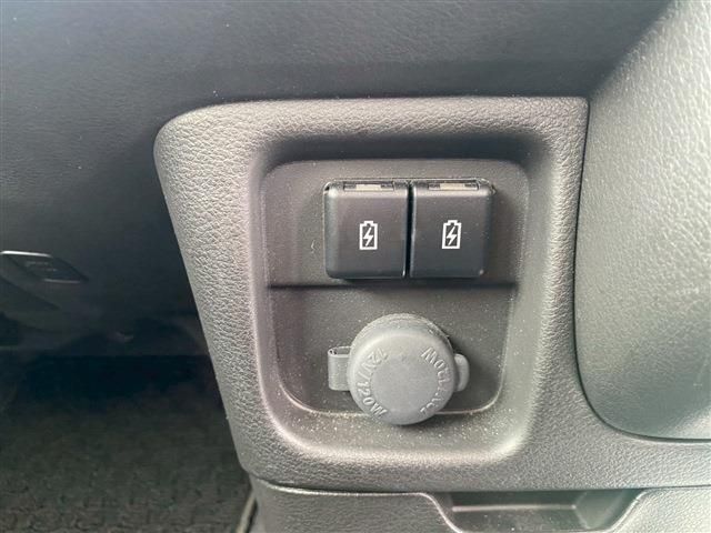 16766077