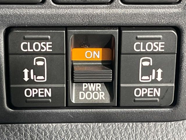 16861102