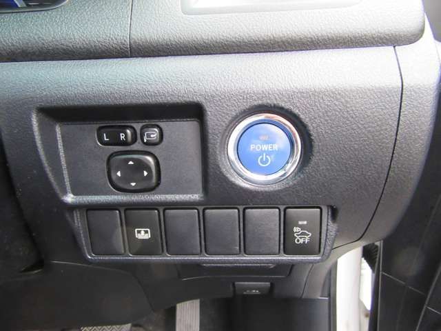 16900051