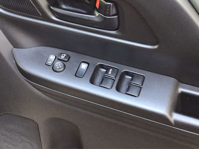 16930018