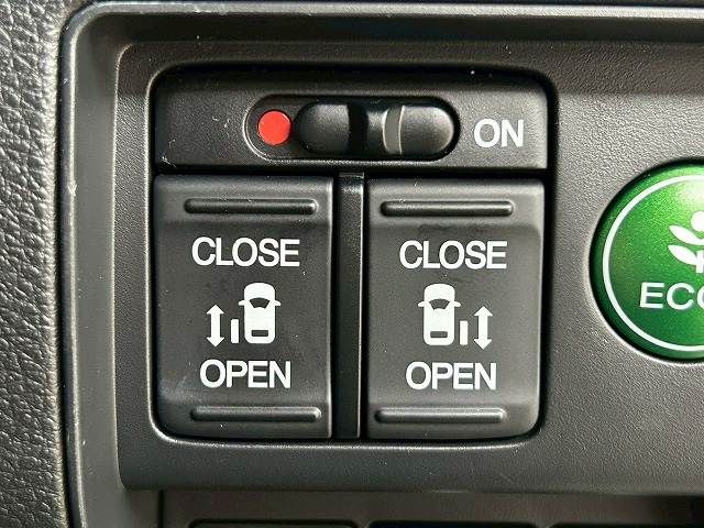 17162114