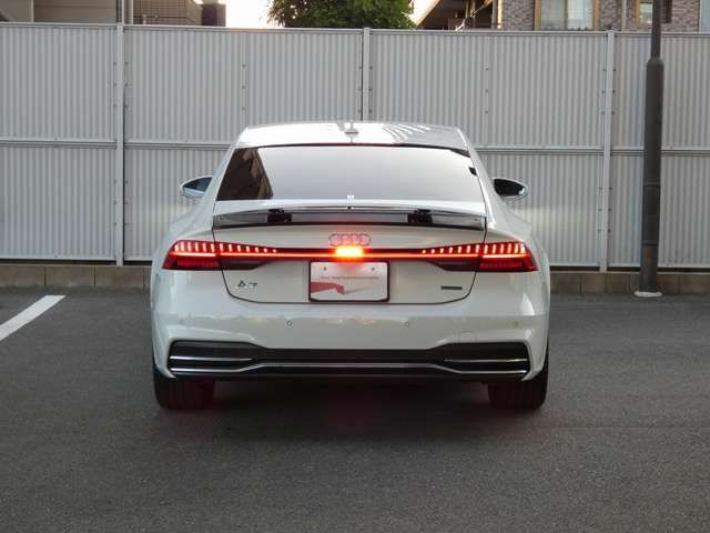 17500027