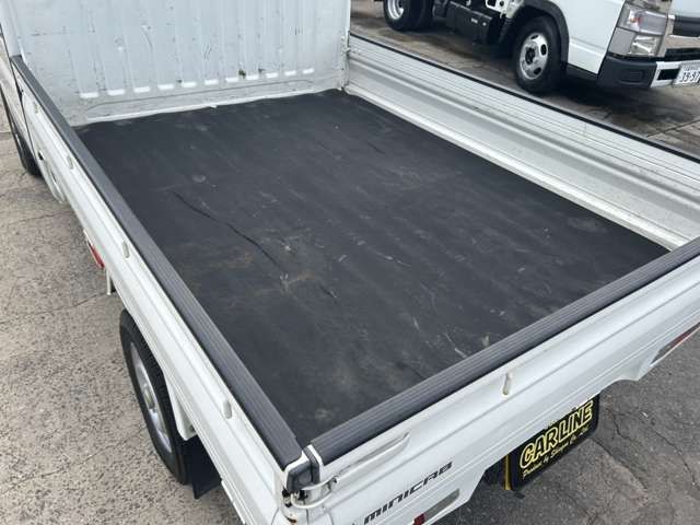 17500055
