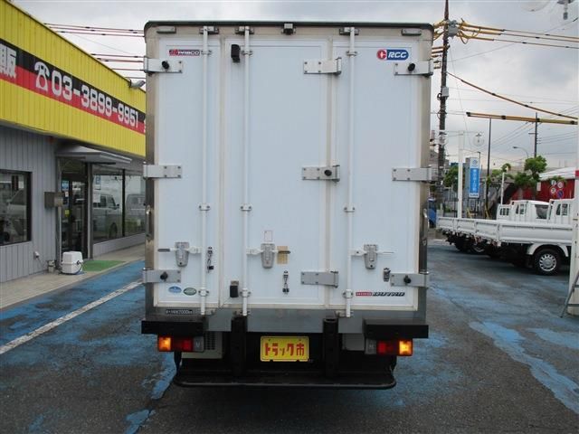 17565436