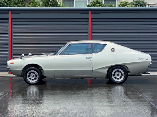 17565440
