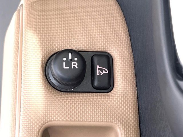 17566106