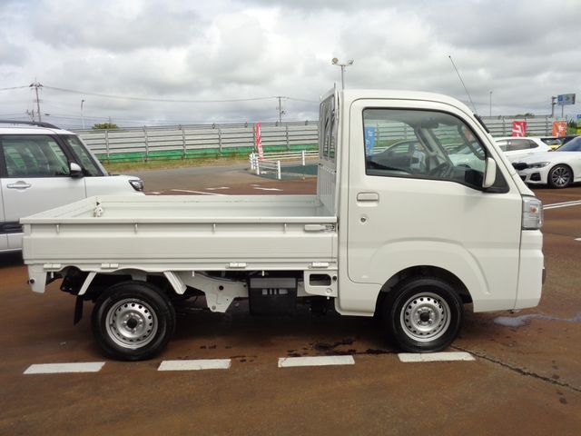 17950056