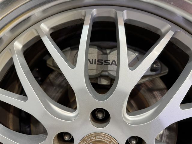 17960045