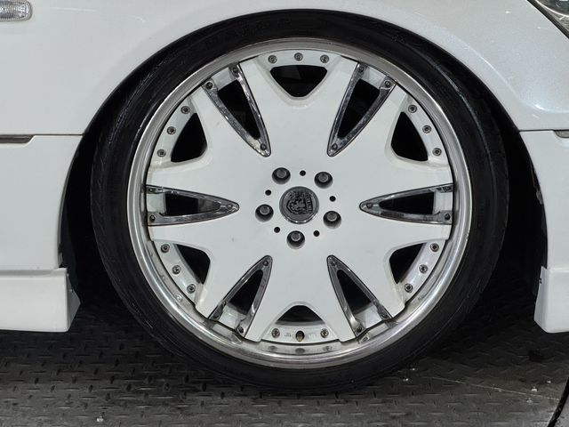 17960046