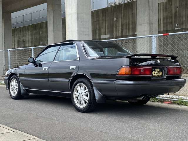 18000079