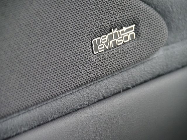 18150073