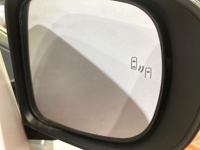 18360500