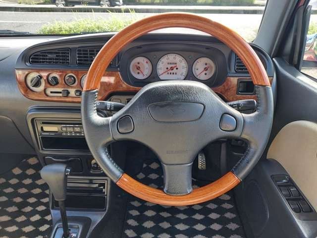 18380015