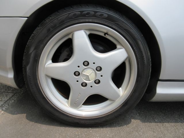 18450400