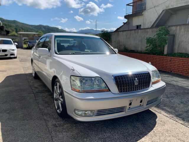 18520049