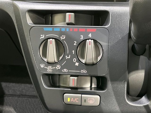 18560698