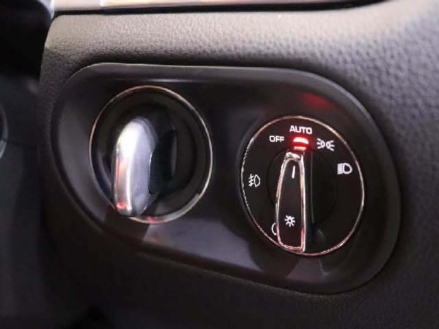18565586