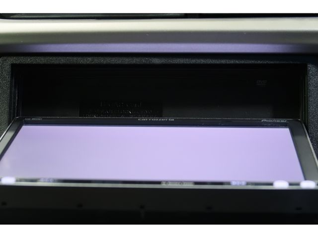 18650076