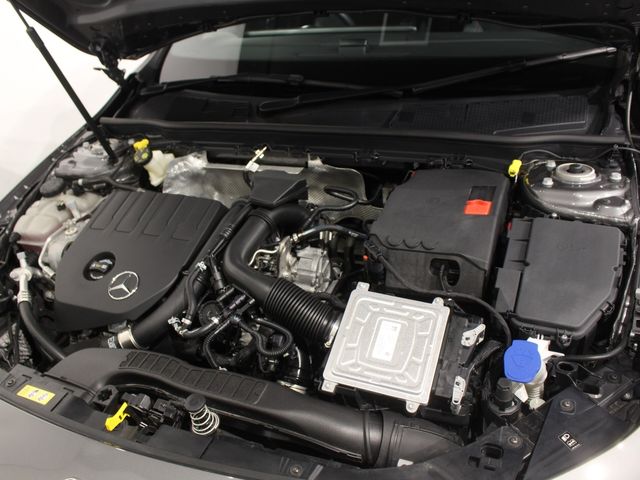 18661422