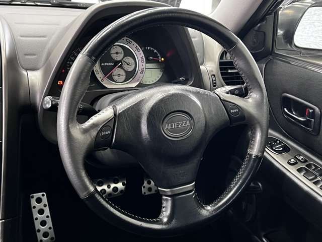 18662882