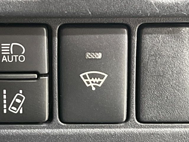 18666471