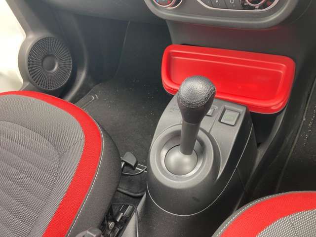 18666794