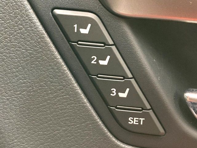 18760444