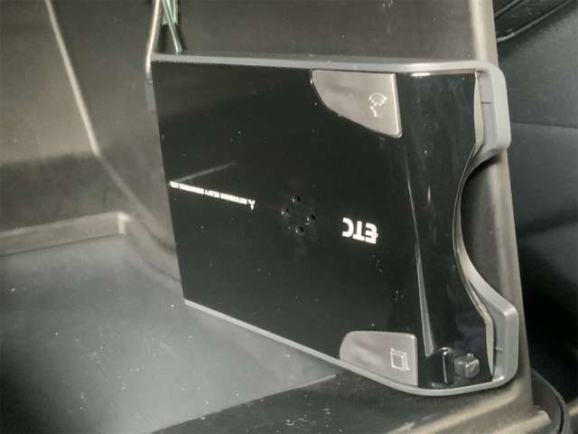18762271