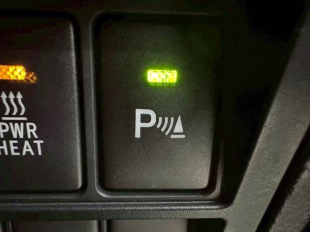 19266805