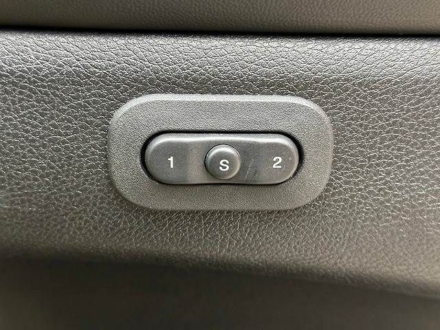 19561399