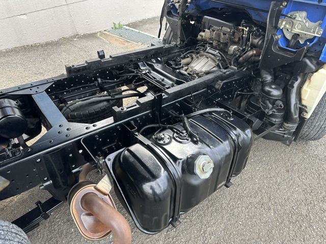19565801