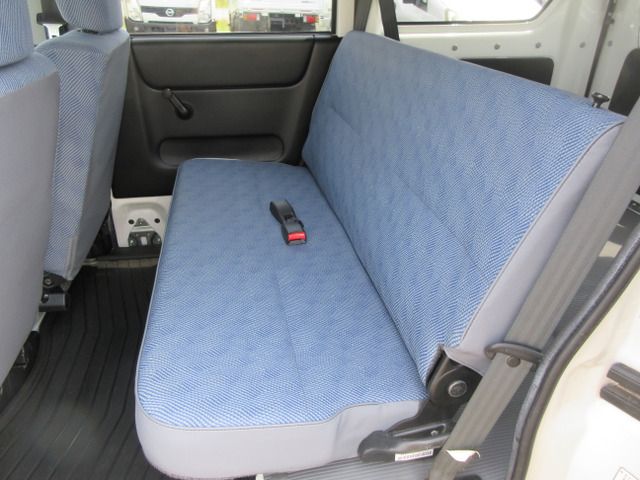 19765618