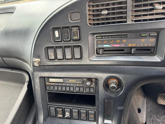19850033