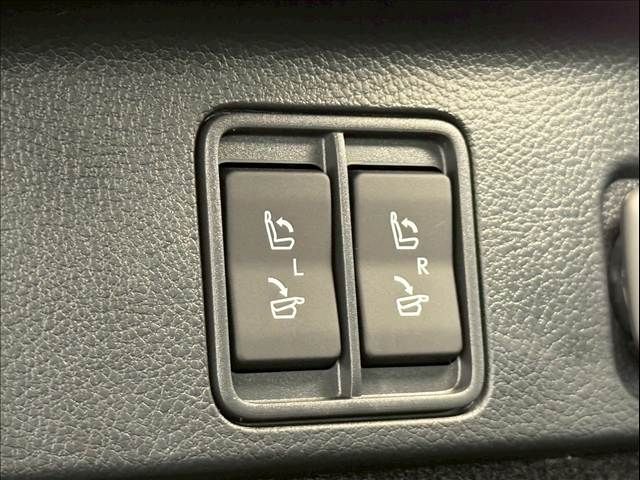 20560770