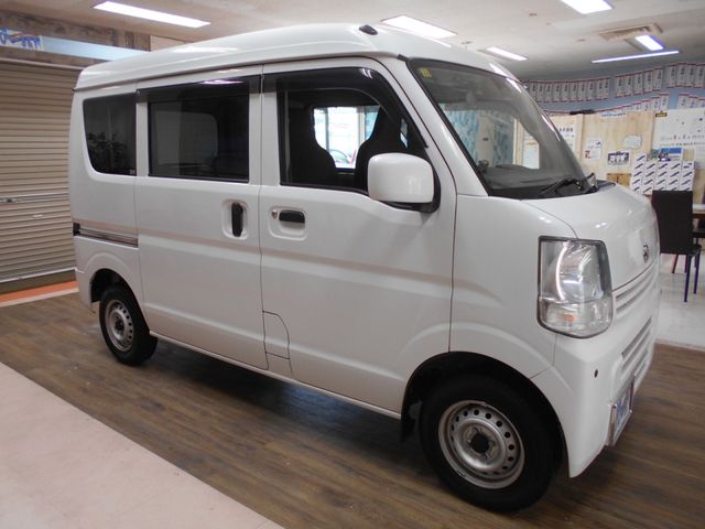 21050058