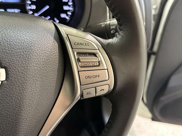 21100038
